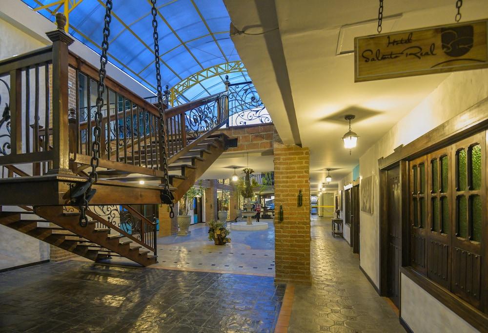 Hotel Real Eje Cafetero